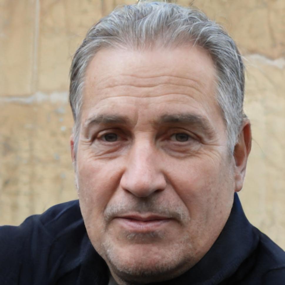Pierre Martineau, Directeur Pédagogique Senior avec 15 ans d'expérience